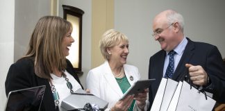 Pictured, L-R: Mary Cloak, Enterprise Ireland and Minister Heather Humphreys TD with Mark Appleby from Appleby Jewellers who were one of 29 successful applicants to the Online Retail Scheme.